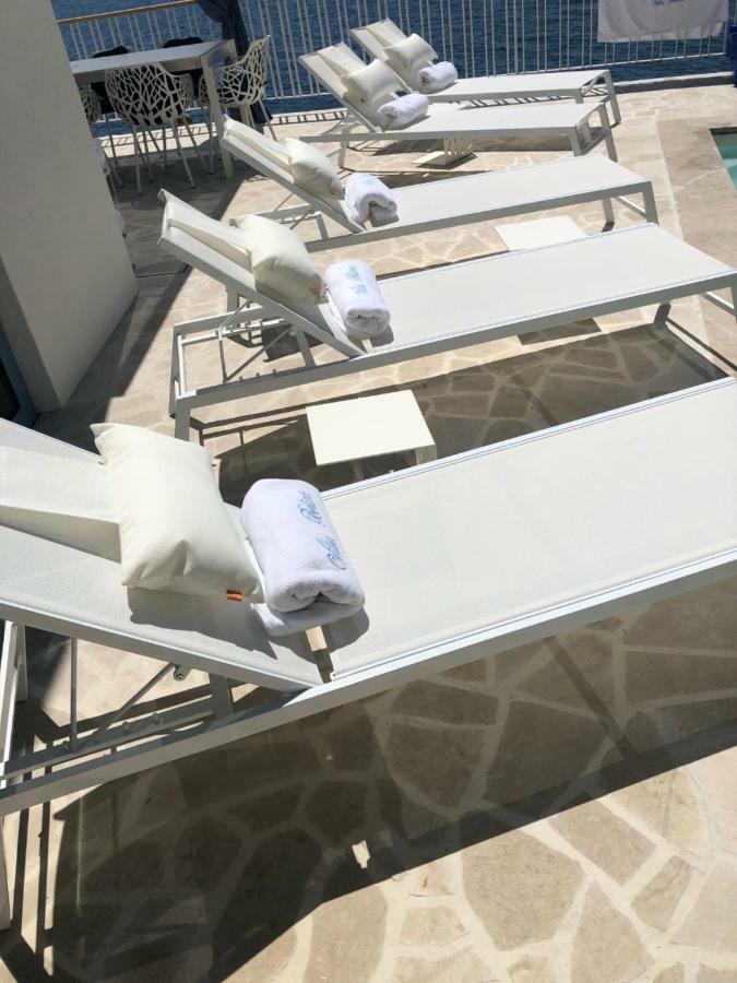 Villa Beline Direct Aan Zee, Verwarmd Zwembad En Sauna *