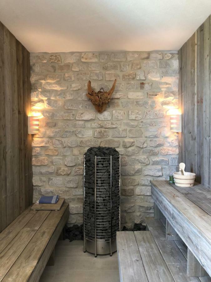 Beline Direct Aan Zee, Verwarmd Zwembad En Sauna Villa *